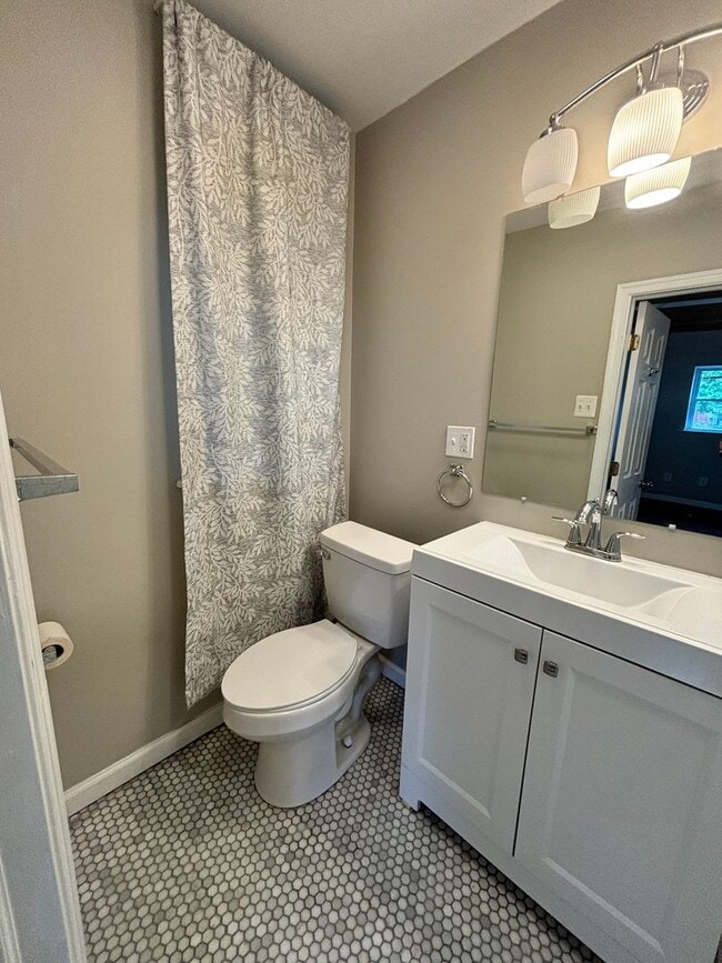 Photo - 177 - 501 Montgomery- Unidad 3