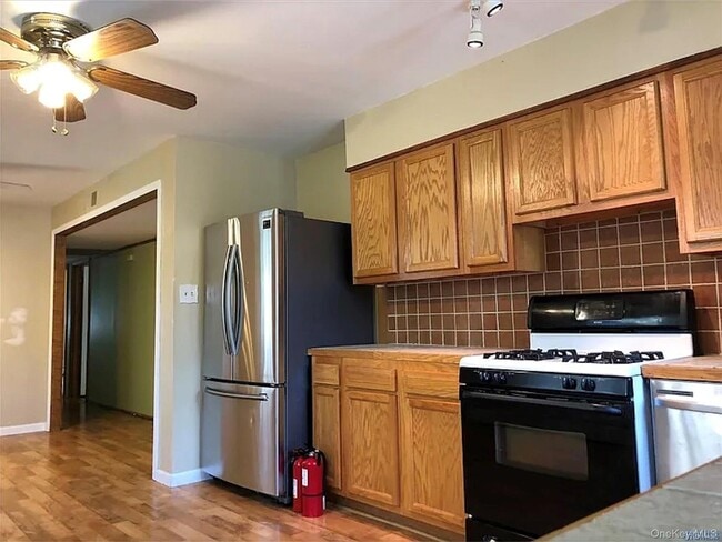 Photo - 52 Horton Ave