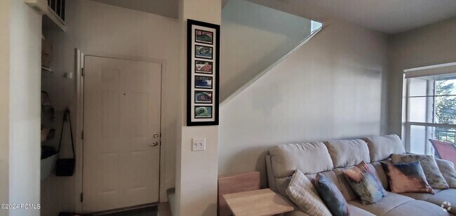 Building Photo - 900 Bitner Rd Unit F34 Rental