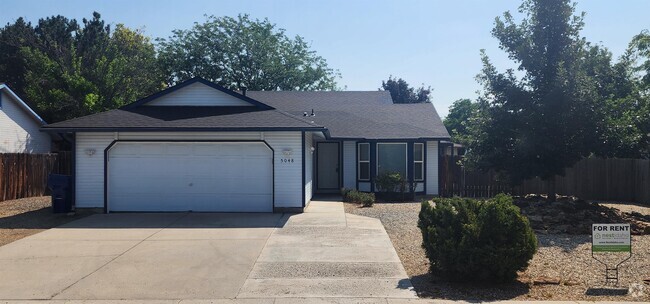 Building Photo - 5048 S Cole Rd Rental