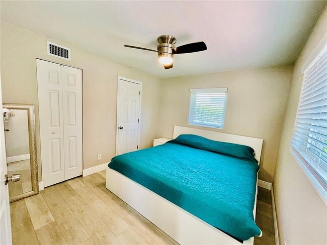 Photo - 1002 S 27th Ave