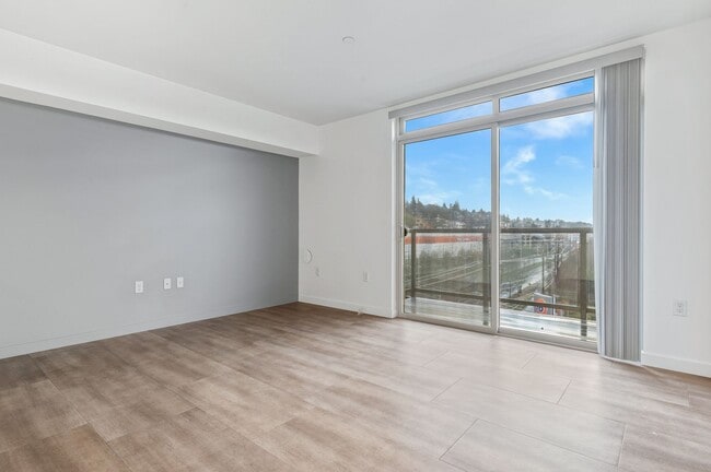 Photo - Crane Interbay Apartments