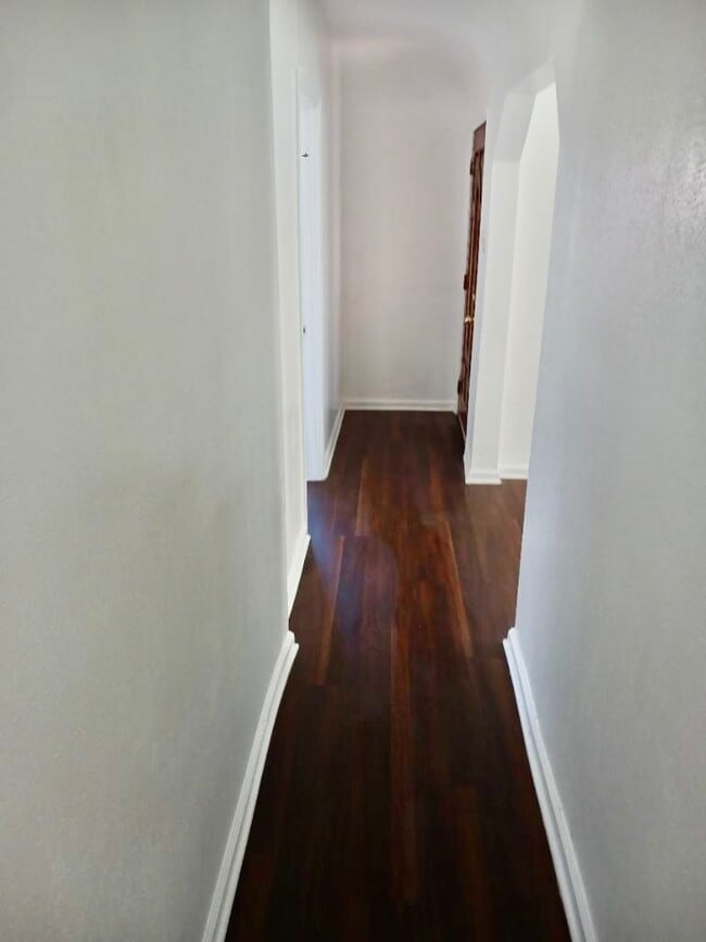 Photo - 647 W 112th St