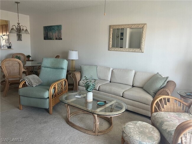 Building Photo - 4346 27th Ct SW Unit 206 Rental