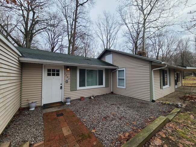 Photo - Charming Two Bedroom Ranch in Coloma