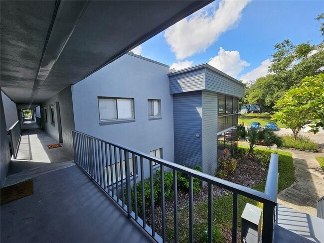 Photo - 2389 Oak Park Way Unidad -