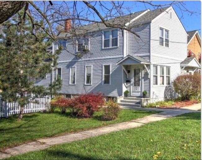 Building Photo - 317 Freehauf St Rental