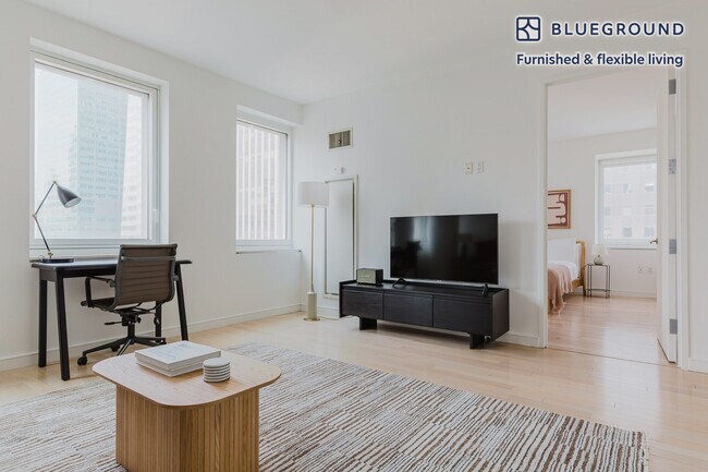 Photo - 70 W 45th St Unit SI FL33-ID1536