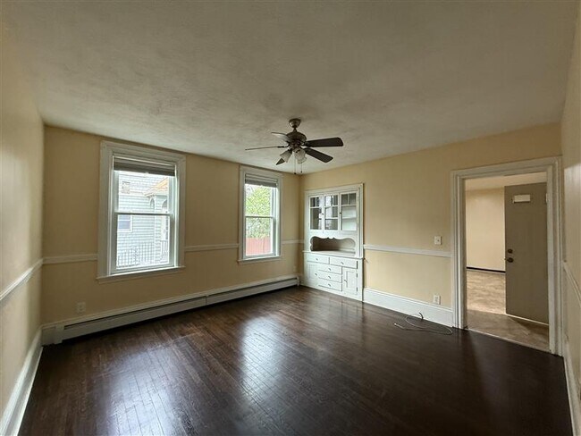 Photo - 53 Oakland St