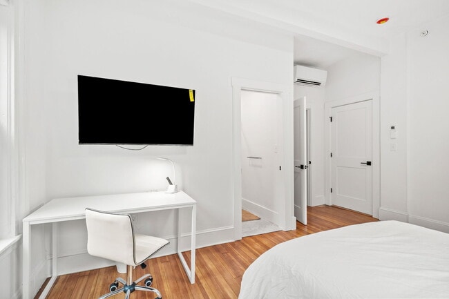 Photo - 18 Benedict St