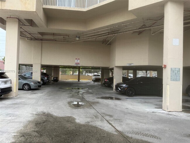 Photo - 102 SW 6th Ave Unit 501