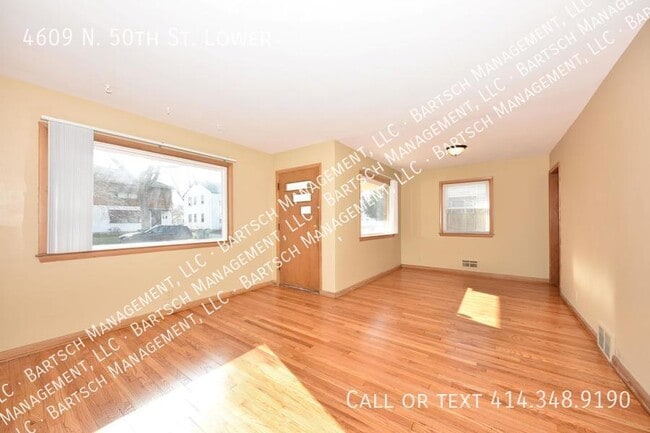 Photo - 4609 N 50th St