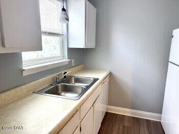 Photo - 2509 W 10th St