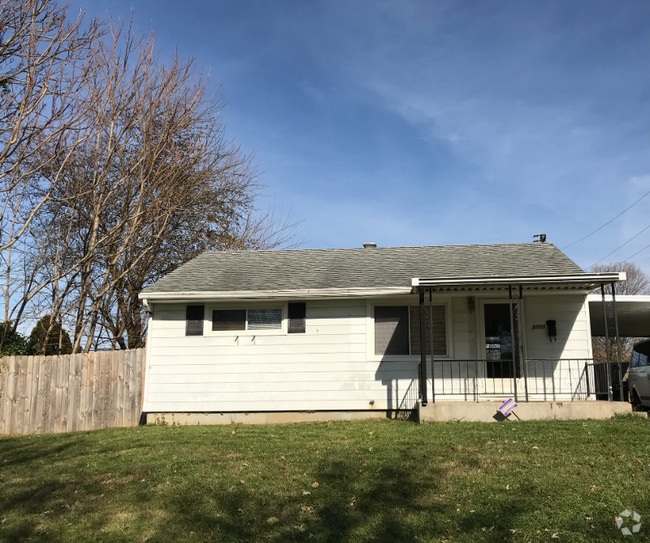 Building Photo - 5773 Barrett Dr Rental
