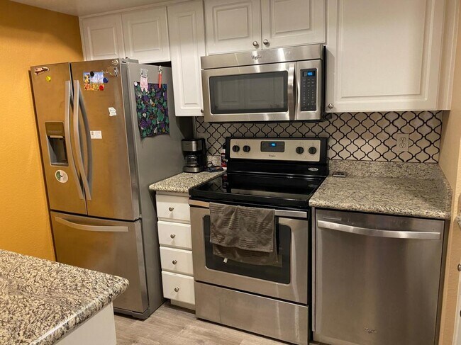 Photo - 4850 E Desert Cove Ave Unidad #126