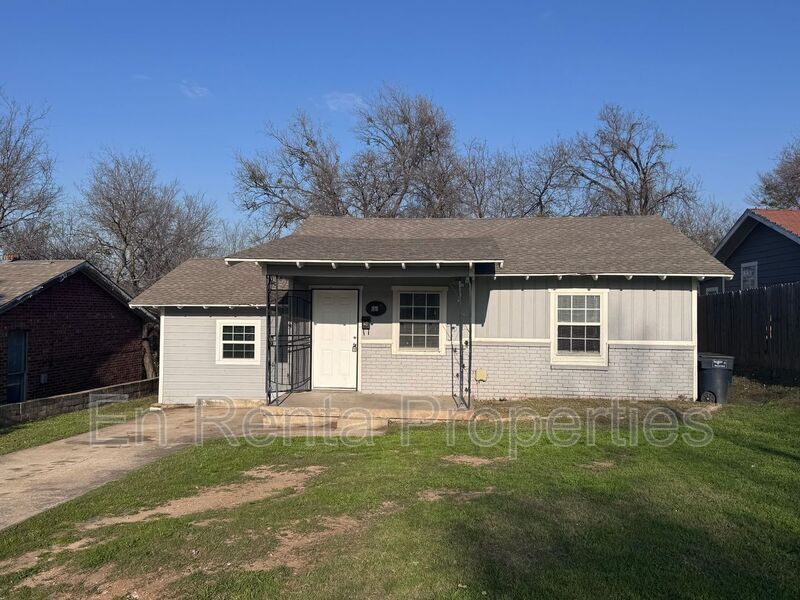 Photo - 2818 NW 31st St