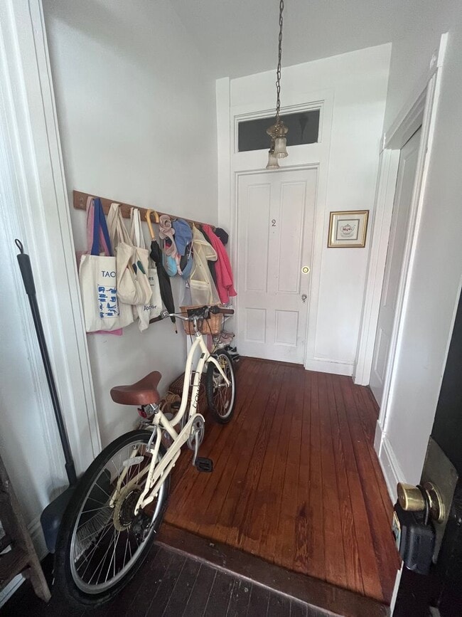 Photo - 5 N Harvie St Unidad A