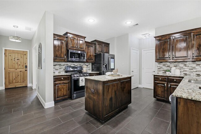 Photo - 1708 Cole Ln
