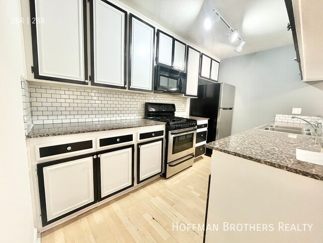 Photo - 7045 Woodley Ave Unidad 212