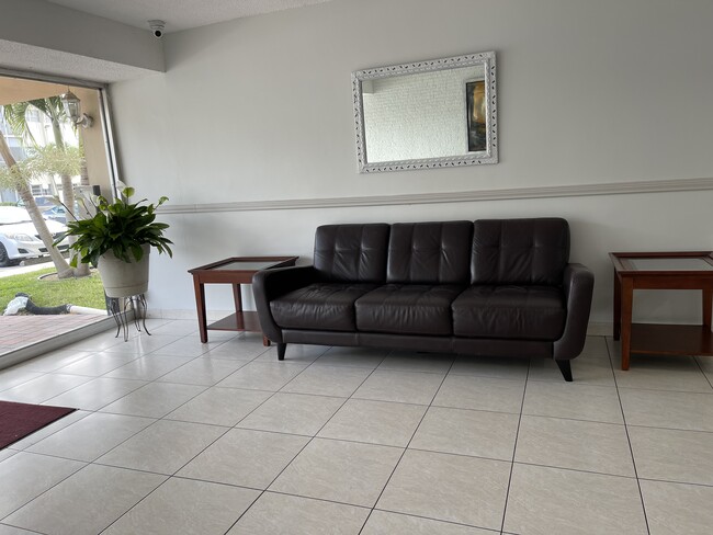 Photo - 1460 NE 169th St Unit 110