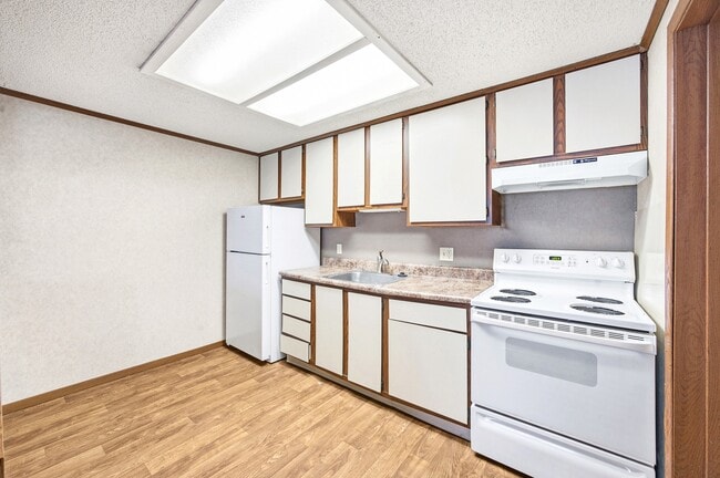 Building Photo - Hickory Mill