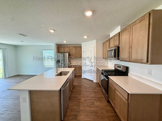 Photo - 448 Orellana Rd