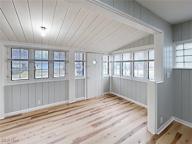 Photo - 38599 Plains Ct