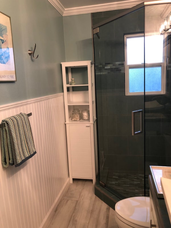 Photo - 2652 Mohawk St