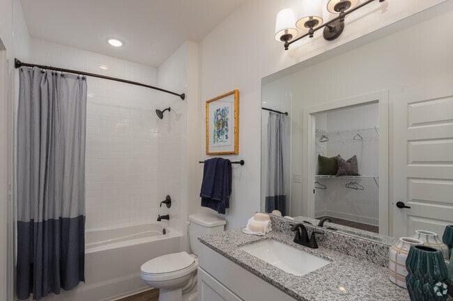 1BR, 1BA - 628SF - The Atwater at Nocatee