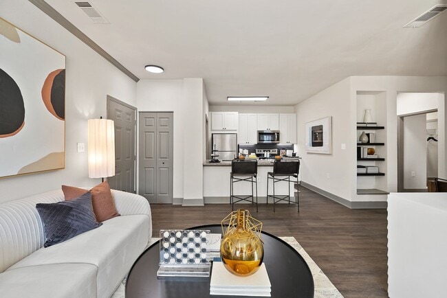 Photo - Cortland Highcroft