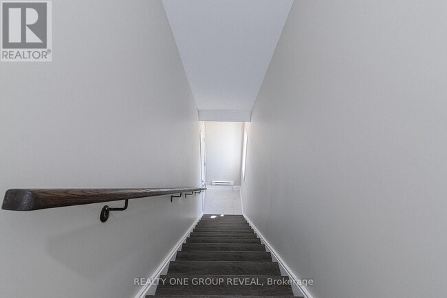 Photo - 227 Grenfell St Unit 3