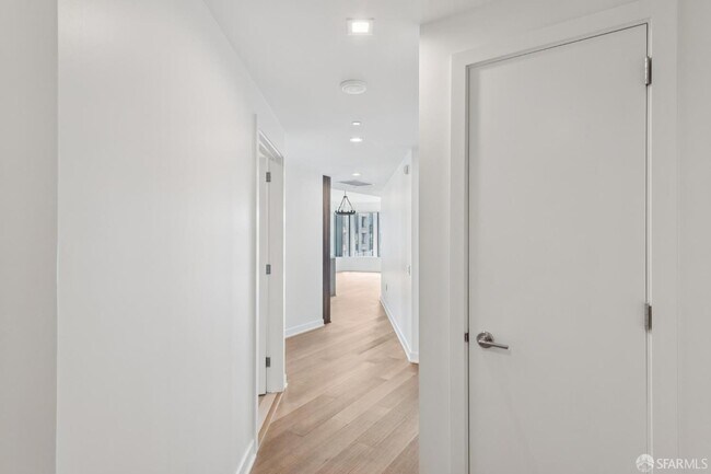 Photo - 280 Spear St