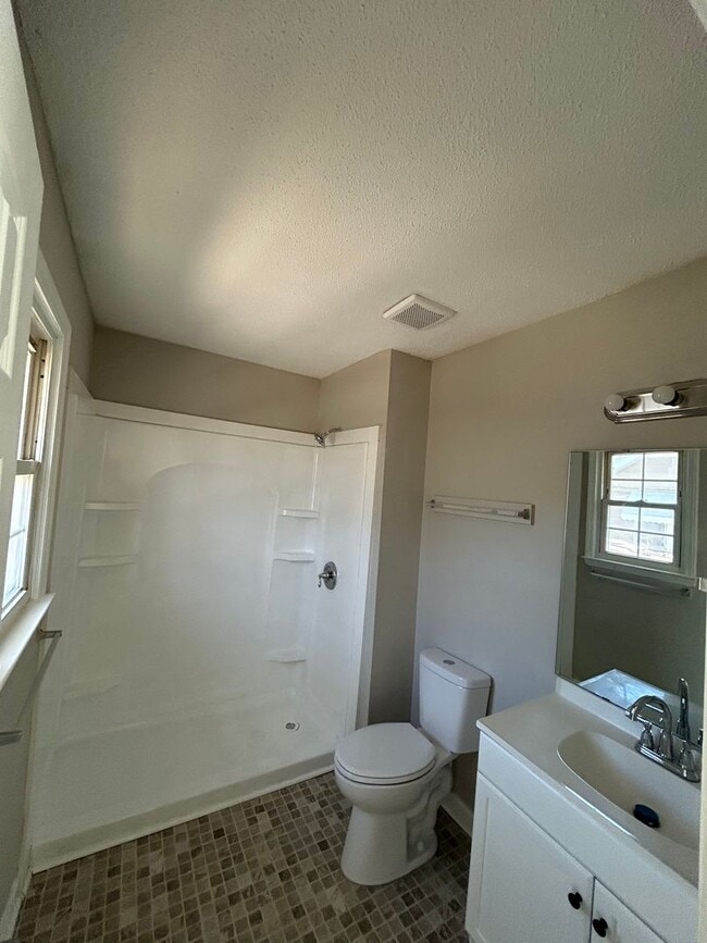 Photo - 27 Brunson St