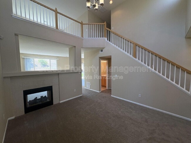 Photo - 910 Humboldt Way