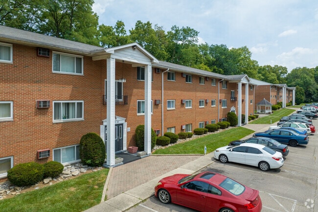 Photo - Valley Glen Apartments