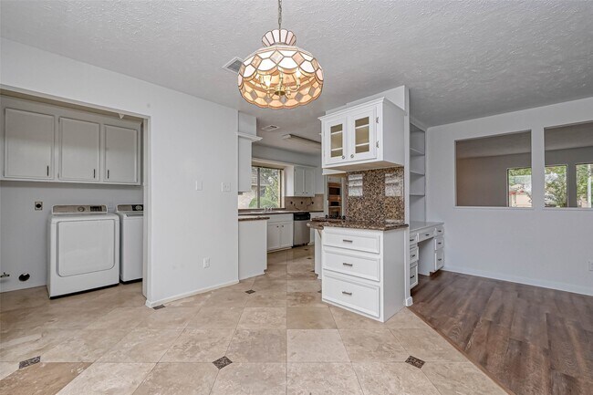 Photo - 2831 Pecan Ridge Dr