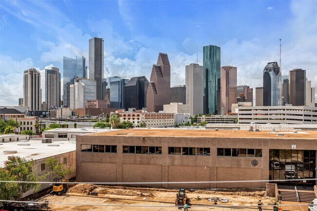 Building Photo - 1214 Dart St Rental