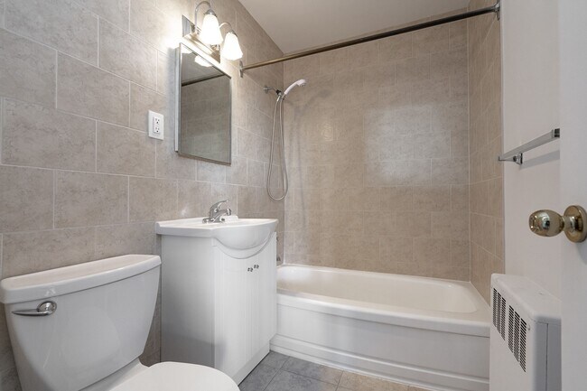 Photo - 4 Overland Drive Unit 409 Unit 409