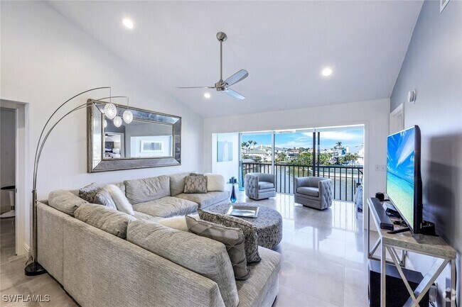 Building Photo - 10684 Gulf Shore Dr Unit B302 Rental