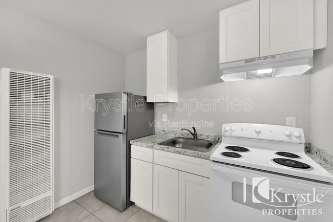 Photo - 714 Gateway Dr