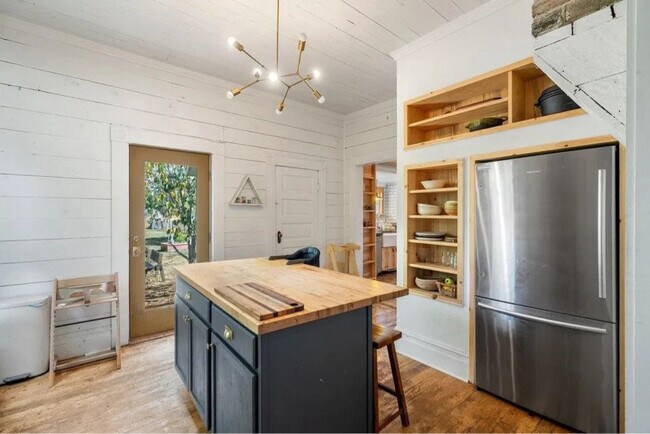 Photo - 540 S Lincoln St