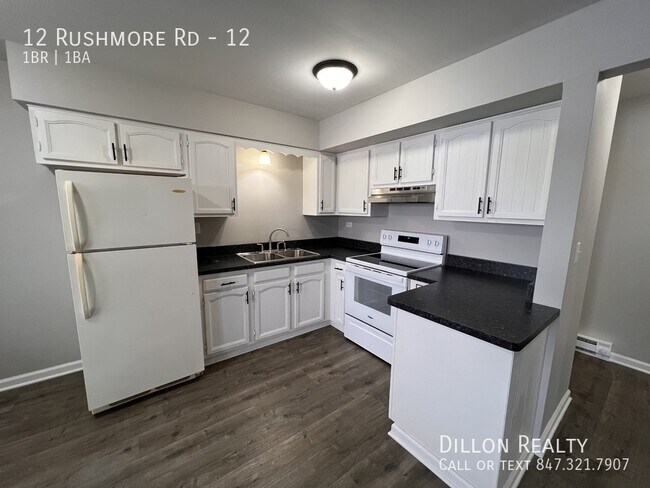 Photo - 12 Rushmore Rd Unit 12