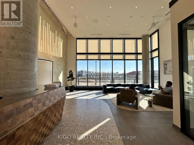 Photo - 25 Wellington St S Unit 1401