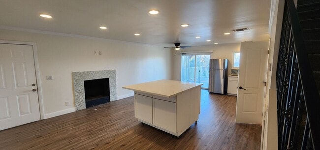 Photo - 400 Buckeye Terrace Unit 02