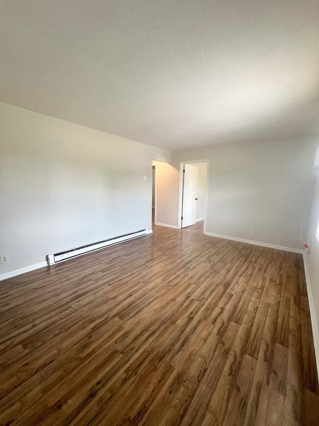 Photo - 109 Tandy Dr Unit B