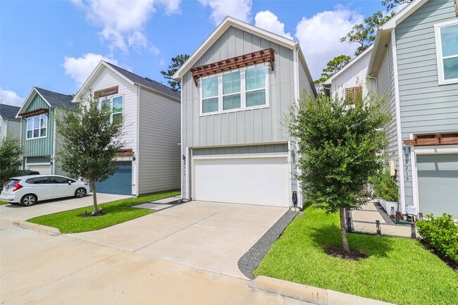 Building Photo - 5213 Pinemont Creek Ln Rental