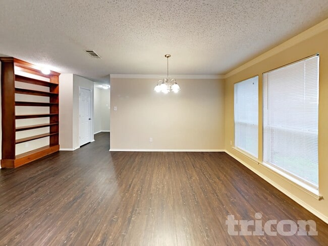 Photo - 7321 Indiana Ave