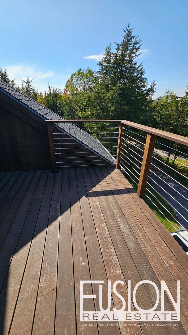 Photo - Contemporary 3 bed/2.5 bath on 10 Private Acres with Deeded Lake Access down the Road!