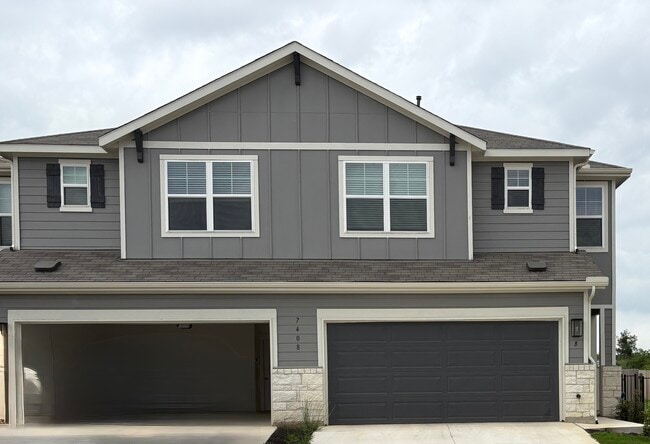 Photo - 7408 Sparkling Light Dr House