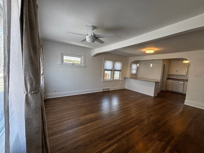 Photo - 3 Bedroom 2 Bathroom Home Near FE Warren & Frontier Park